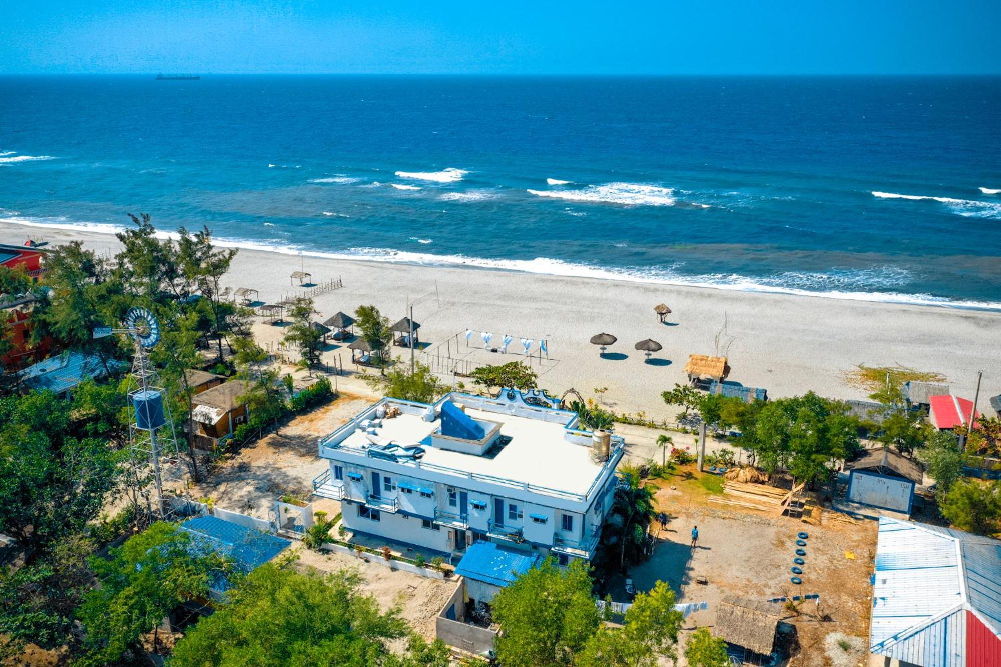 โคโคเทล คลับ โมเนต์ บีชฟรอนต์ รีสอร์ต Hotel Cabangan ภายนอก รูปภาพ