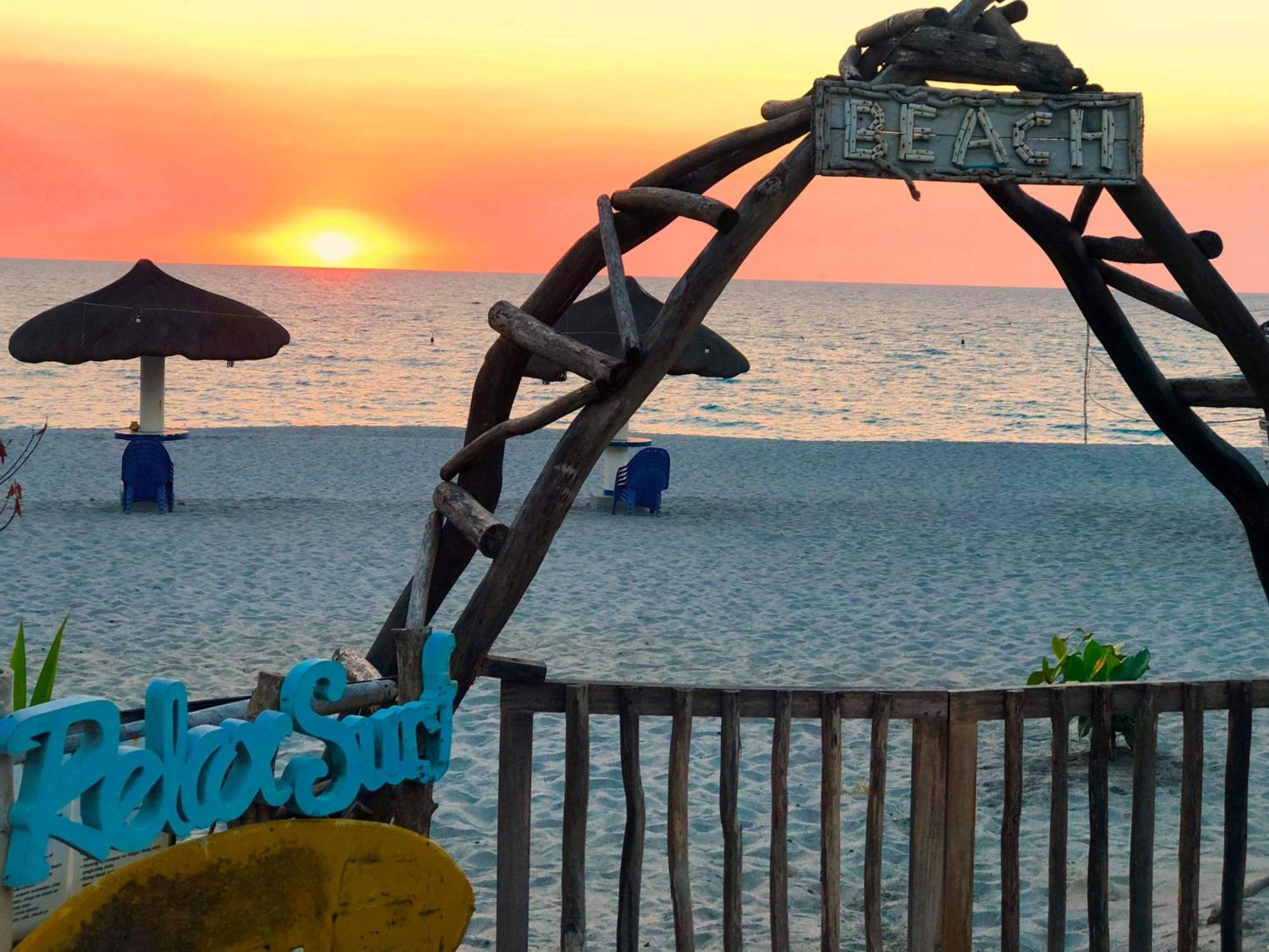 โคโคเทล คลับ โมเนต์ บีชฟรอนต์ รีสอร์ต Hotel Cabangan ภายนอก รูปภาพ